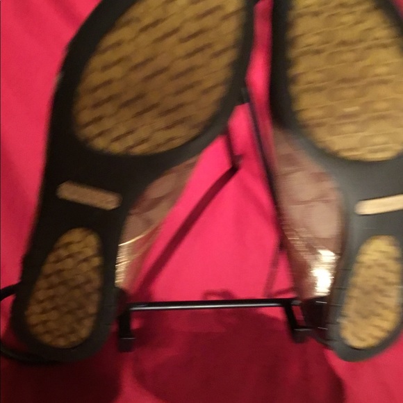 COACH SHOES SIZE 61/2 IN GREAT PRE-LOVED CONDITION - Picture 9 of 12